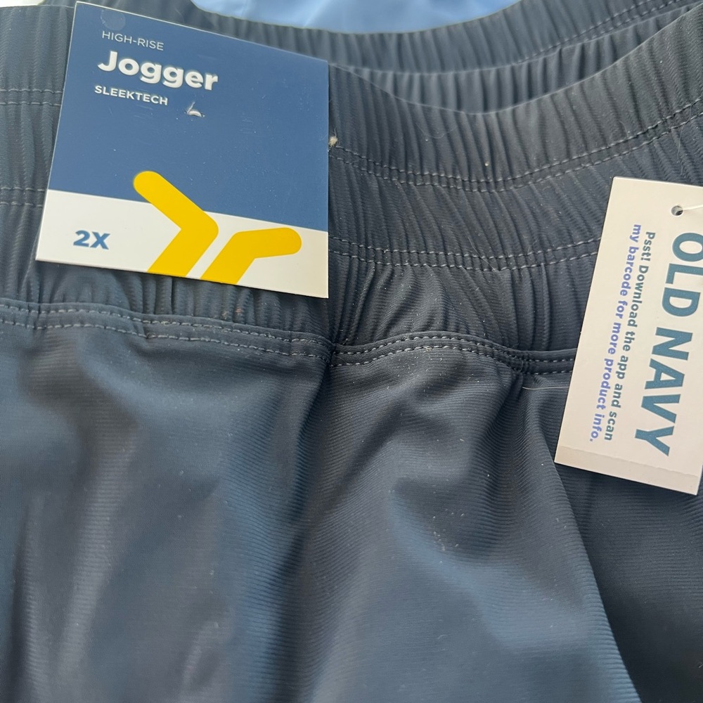 Old Navy SleekTech Jogger Pants in Blue
